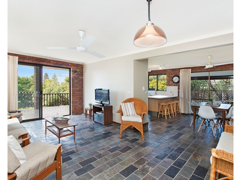 6 Seabrae Court, Pottsville NSW 2489