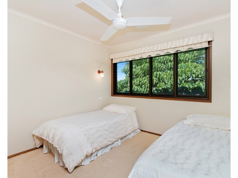 6 Seabrae Court, Pottsville NSW 2489