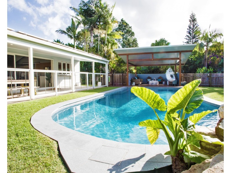 10 Hazelwood Drive, Pottsville NSW 2489