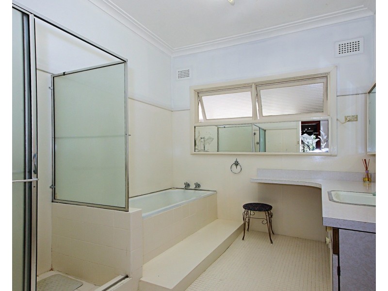 36 rose Street, Punchbowl NSW 2196