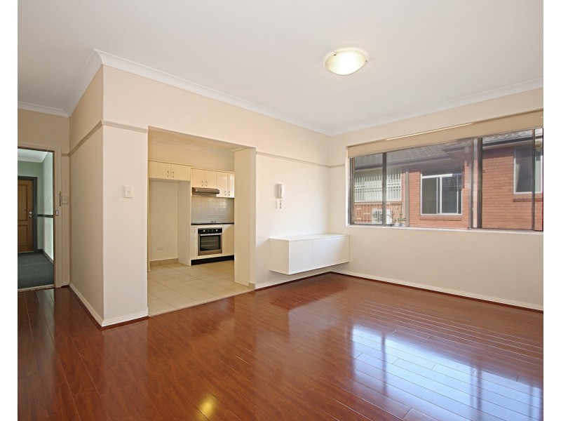 5/112 Rossmore Avenue, Punchbowl NSW 2196