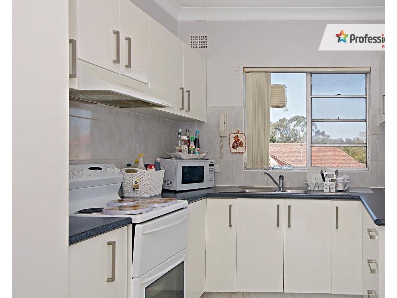 4/13 QUIGG Street, Lakemba NSW 2195