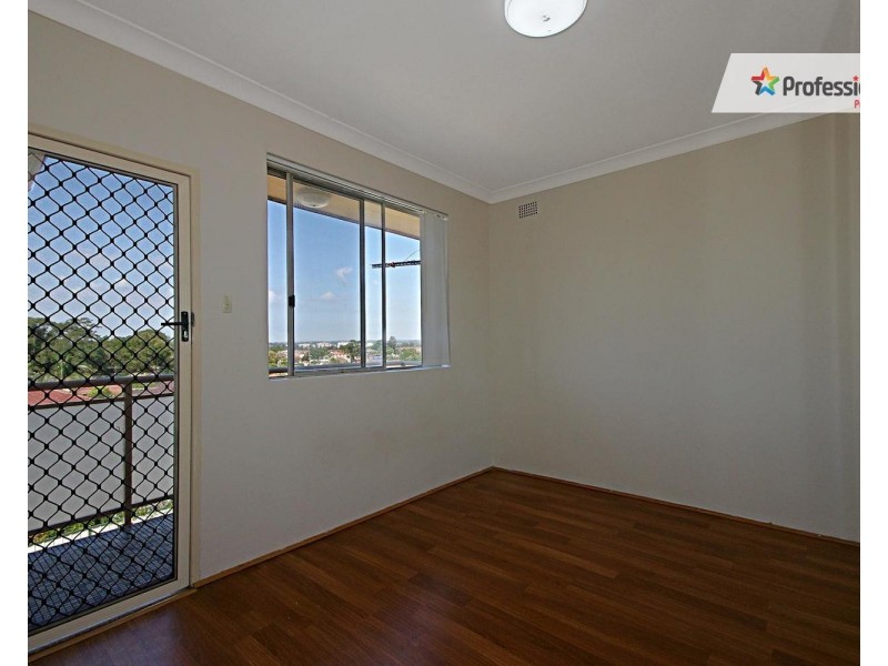 7/4 CAMPBELL Street, Punchbowl NSW 2196
