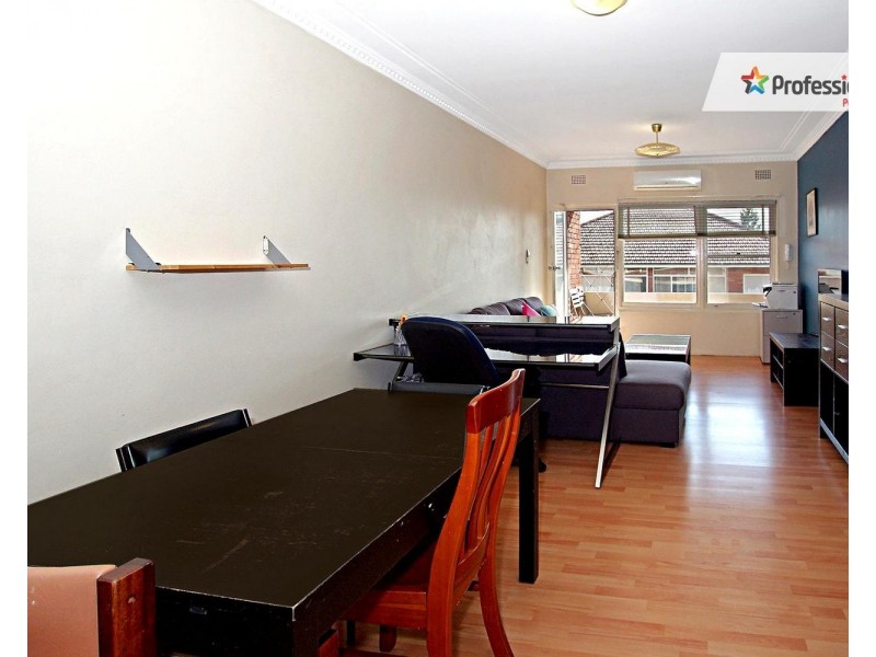 8/174 BROADARROW Road, Riverwood NSW 2210