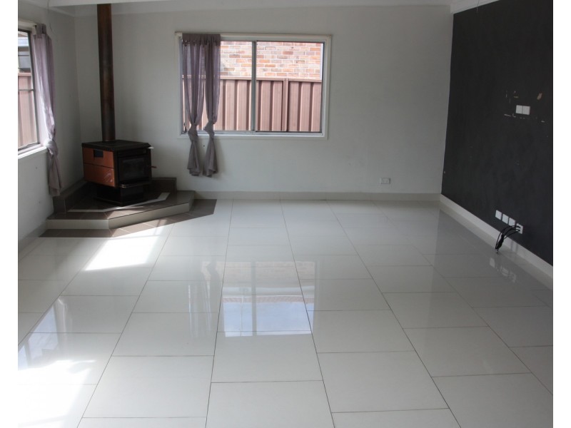 8 Blenman Avenue, Punchbowl NSW 2196