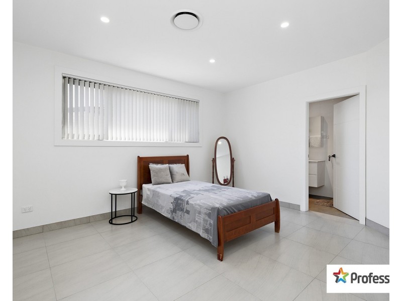 21 LYON Avenue, Punchbowl NSW 2196