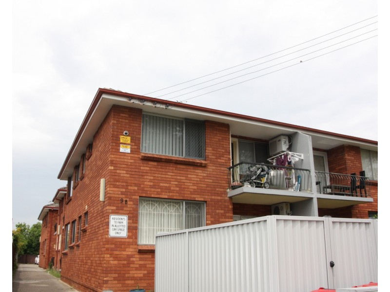 7/98 Victoria Road, Punchbowl NSW 2196