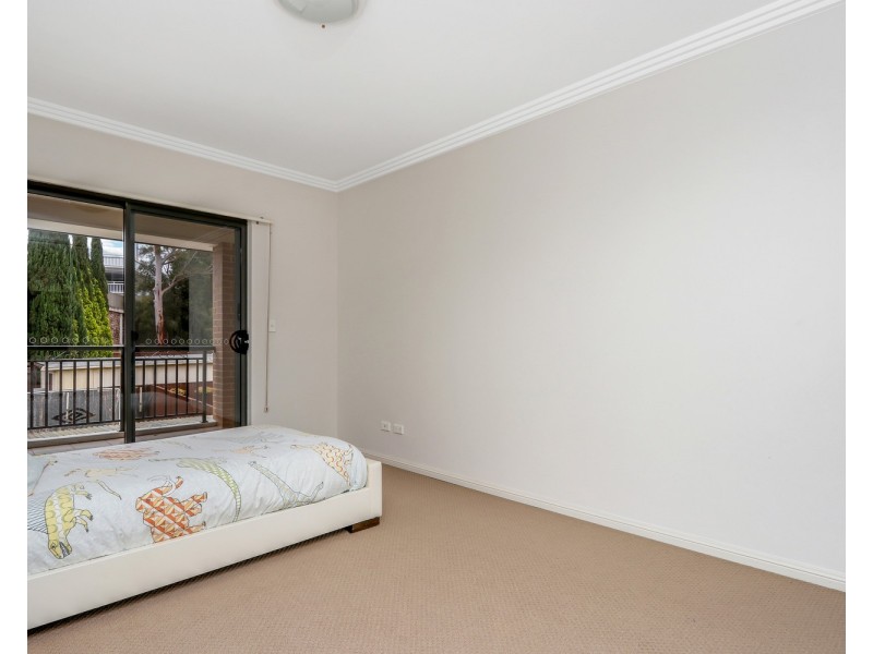 72 PAYTEN Avenue, Roselands NSW 2196