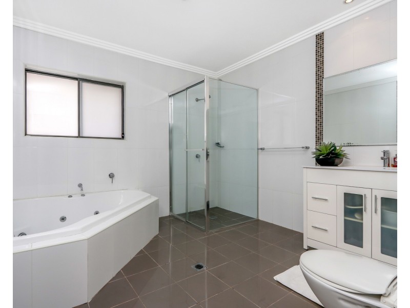 72 PAYTEN Avenue, Roselands NSW 2196