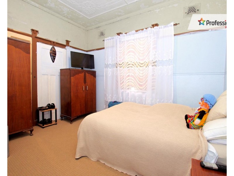 14 ACACIA Avenue, Punchbowl NSW 2196