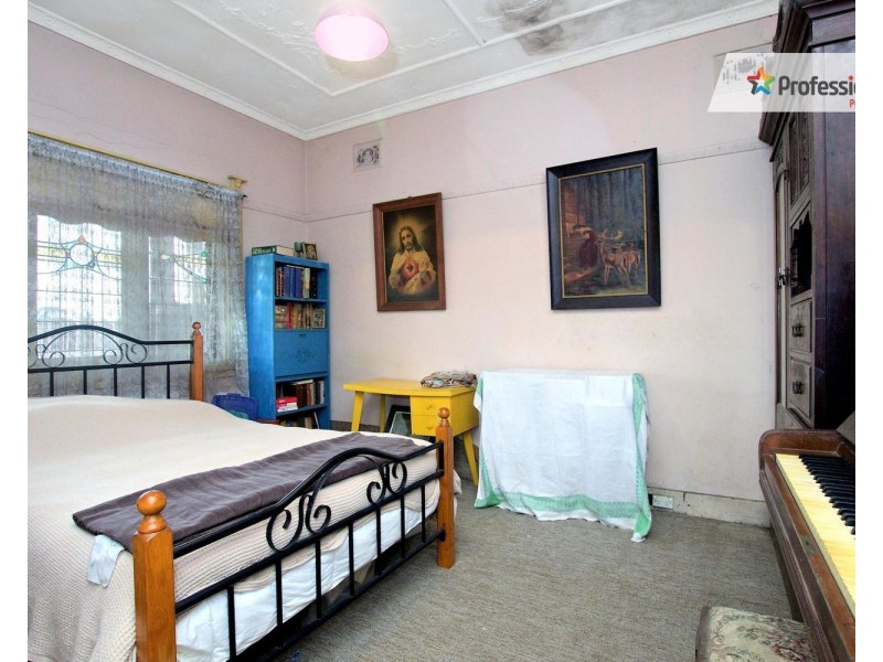 14 ACACIA Avenue, Punchbowl NSW 2196