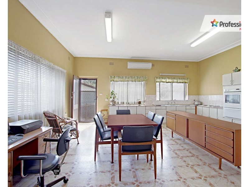 18 ROSEMONT NTH Street, Punchbowl NSW 2196