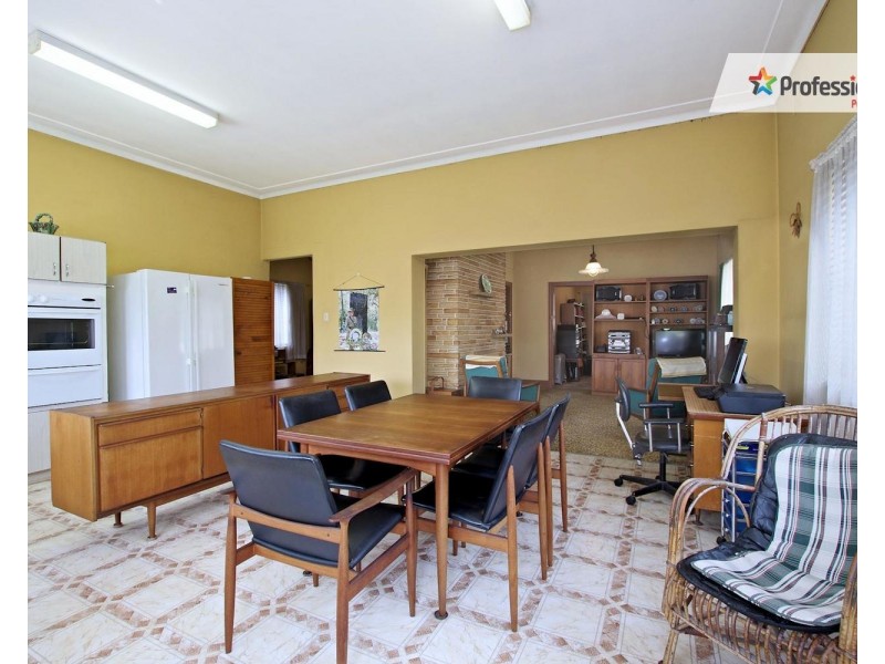 18 ROSEMONT NTH Street, Punchbowl NSW 2196