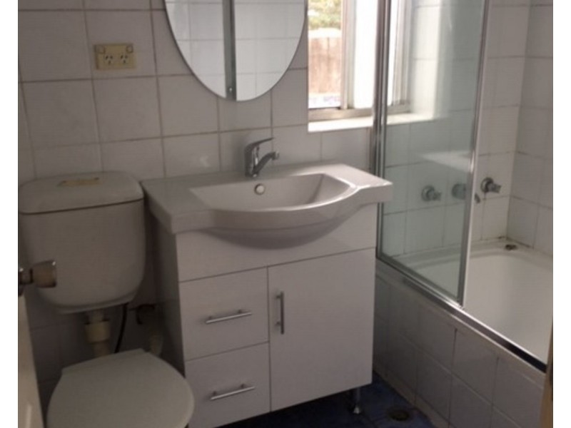 2/759 Punchbowl Road, Punchbowl NSW 2196