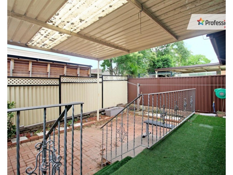 3/155 Greenacre Road, Greenacre NSW 2190