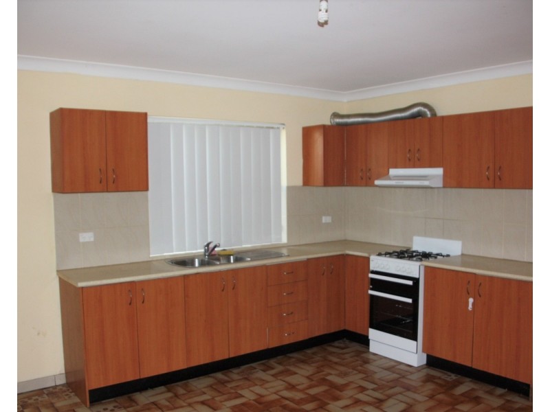 78 Broadway, Punchbowl NSW 2196