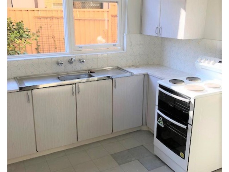 2/50 Matthews Street, Punchbowl NSW 2196