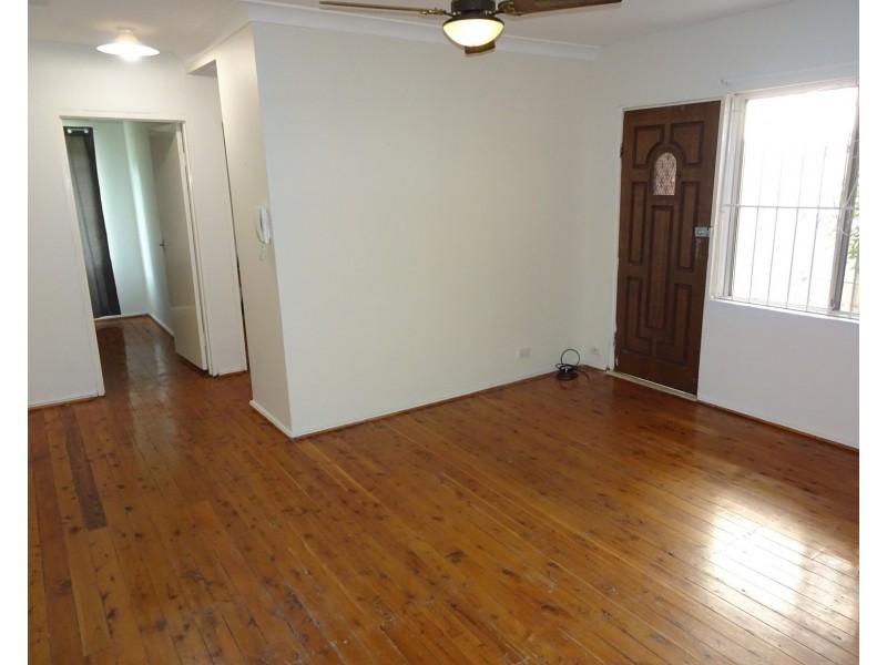 2/4 Shadforth Street, Wiley Park NSW 2195