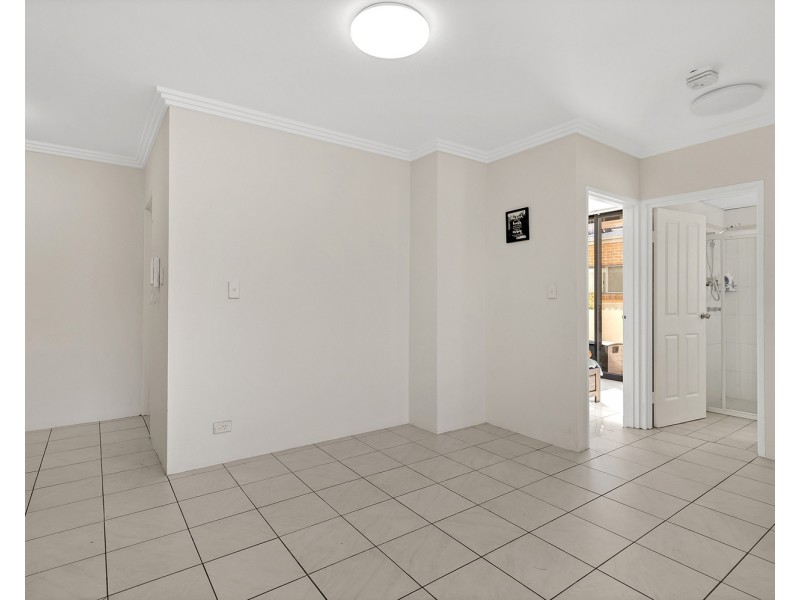 1/695 PUNCHBOWL Road, Punchbowl NSW 2196