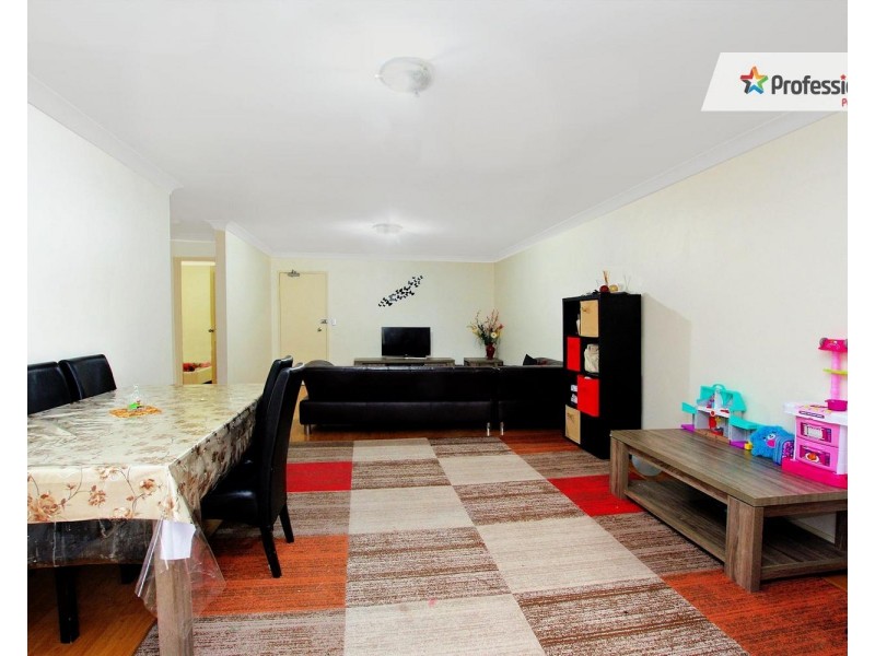 11/34 WEIGAND Avenue, Bankstown NSW 2200