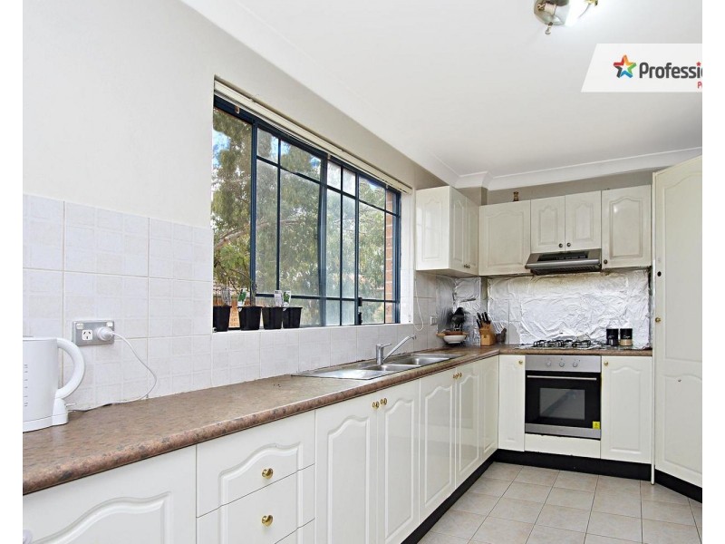 11/34 WEIGAND Avenue, Bankstown NSW 2200