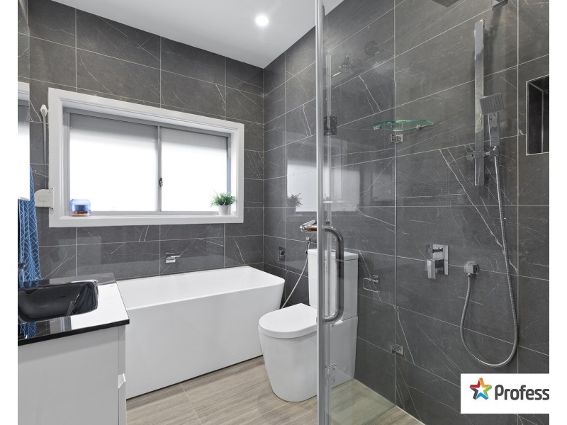 8 OLD KENT Road, Greenacre NSW 2190