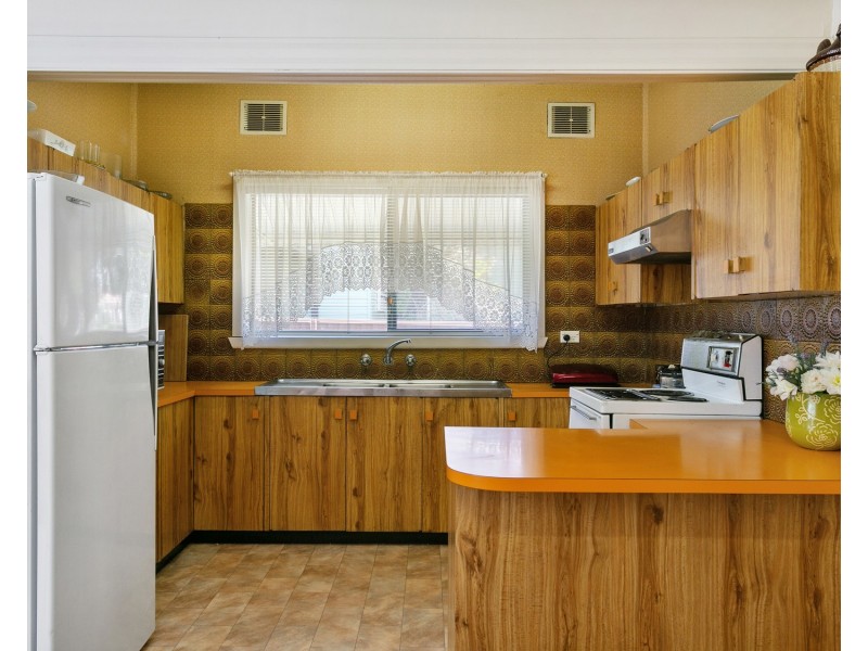 22 CARLTON Parade, Punchbowl NSW 2196