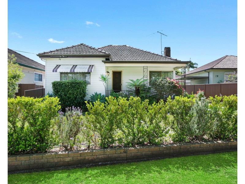22 CARLTON Parade, Punchbowl NSW 2196