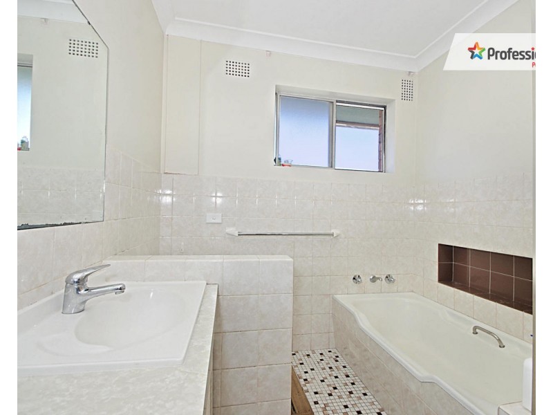 5/49 Broadway, Punchbowl NSW 2196