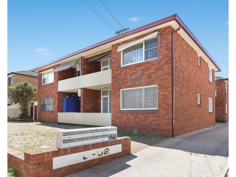 2/90-92 Broadway, Punchbowl NSW 2196