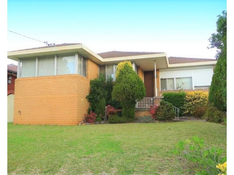 30 Jacaranda Drive, Georges Hall NSW 2198