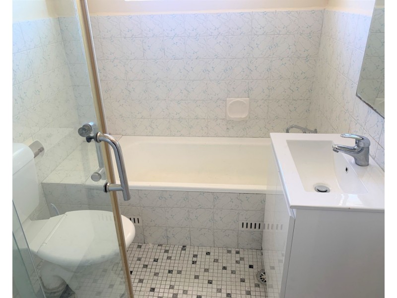 7/41 Matthews Street, Punchbowl NSW 2196