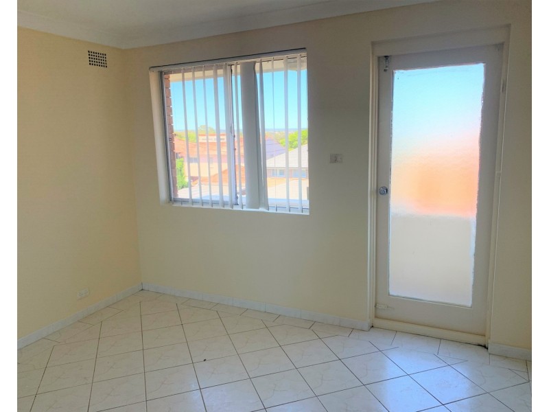 7/41 Matthews Street, Punchbowl NSW 2196