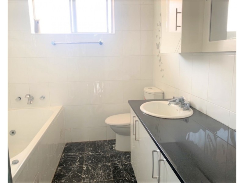 8/61 Broadway, Punchbowl NSW 2196