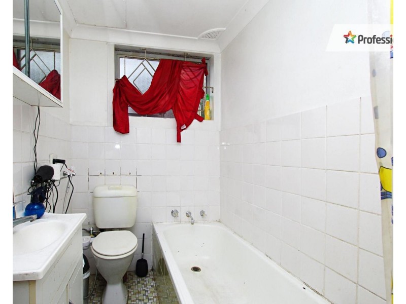 8/108 VICTORIA Road, Punchbowl NSW 2196