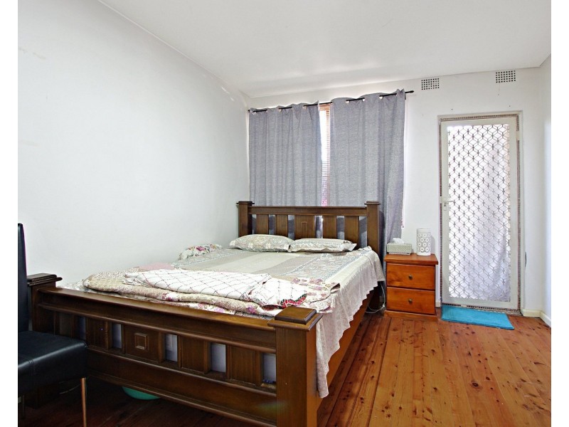 8/143 VICTORIA Road, Punchbowl NSW 2196