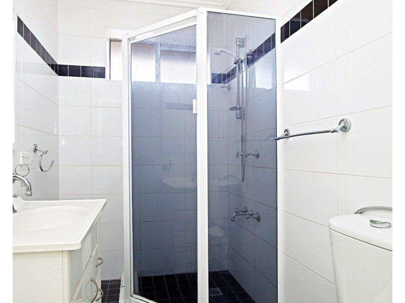 4/98 VICTORIA Road, Punchbowl NSW 2196