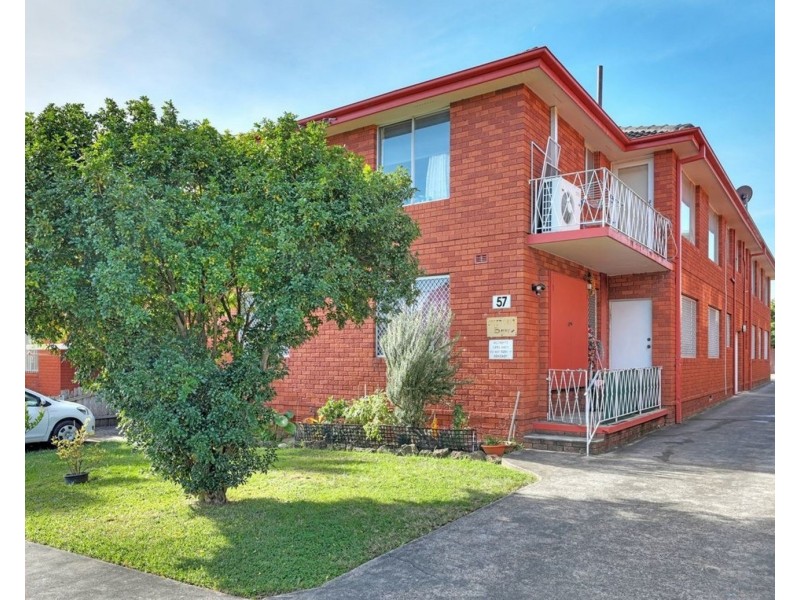 8/57 shadforth Street, Wiley Park NSW 2195