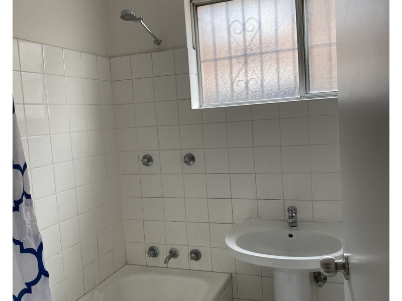 1/97 VICTORIA Road, Punchbowl NSW 2196