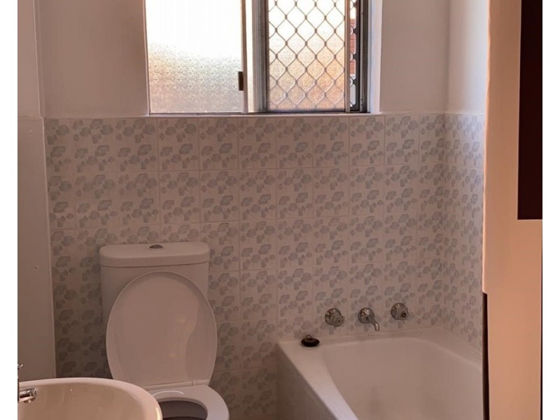 2/95 Victoria Road, Punchbowl NSW 2196