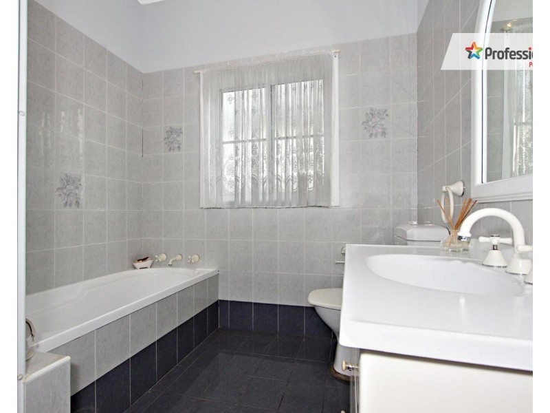 9 COLUMBINE Avenue, Bankstown NSW 2200