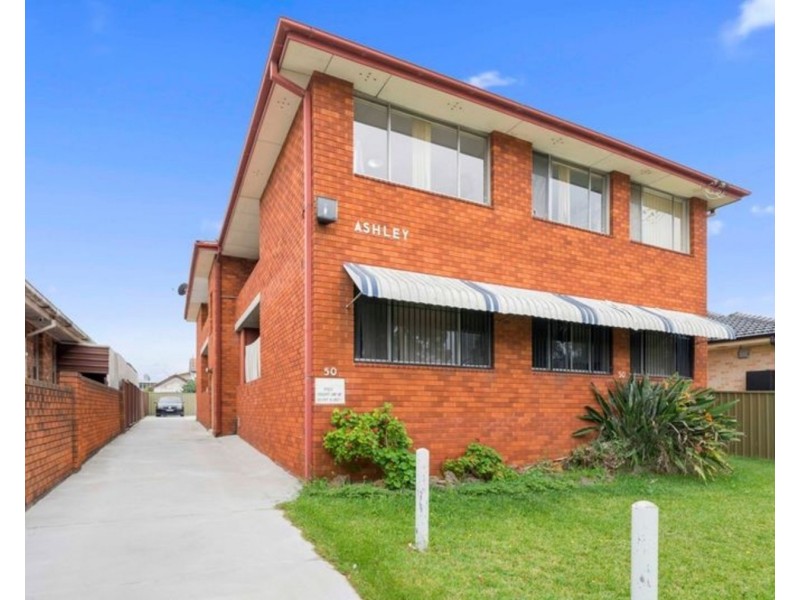 1/50 ROSSMORE Avenue, Punchbowl NSW 2196