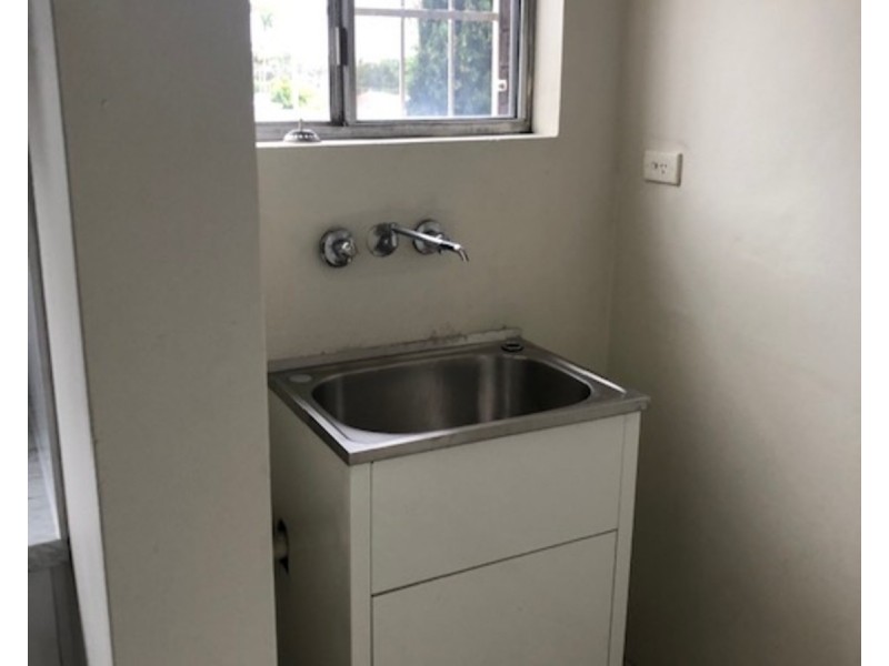 8/95 Victoria Road, Punchbowl NSW 2196