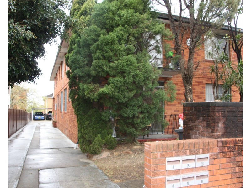 2/36 Dudley Street, Punchbowl NSW 2196