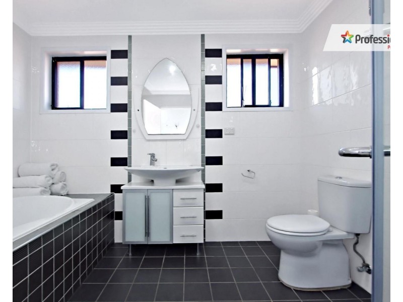 124 JOHNSTON Road, Bass Hill NSW 2197