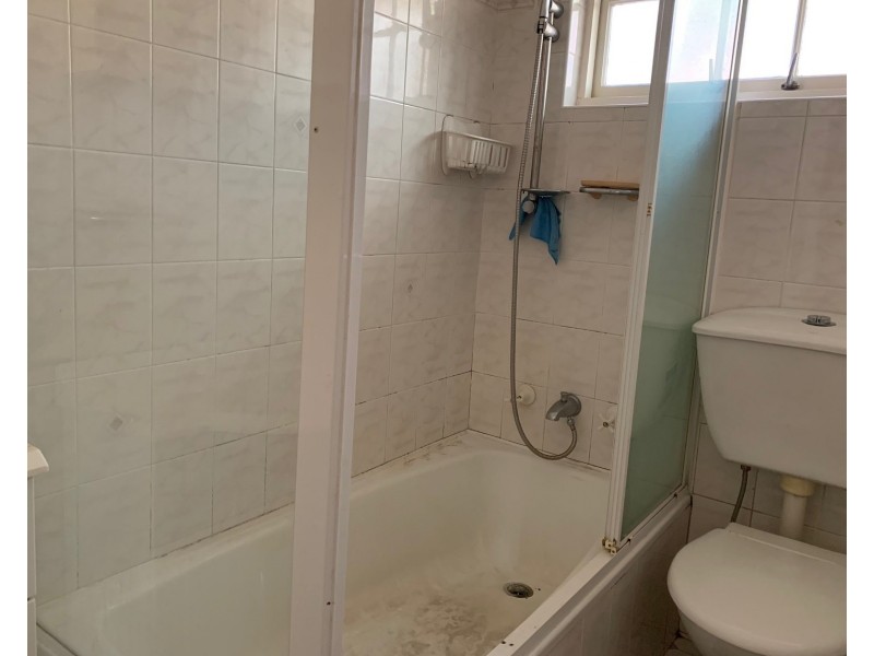 8/121 Victoria Road, Punchbowl NSW 2196