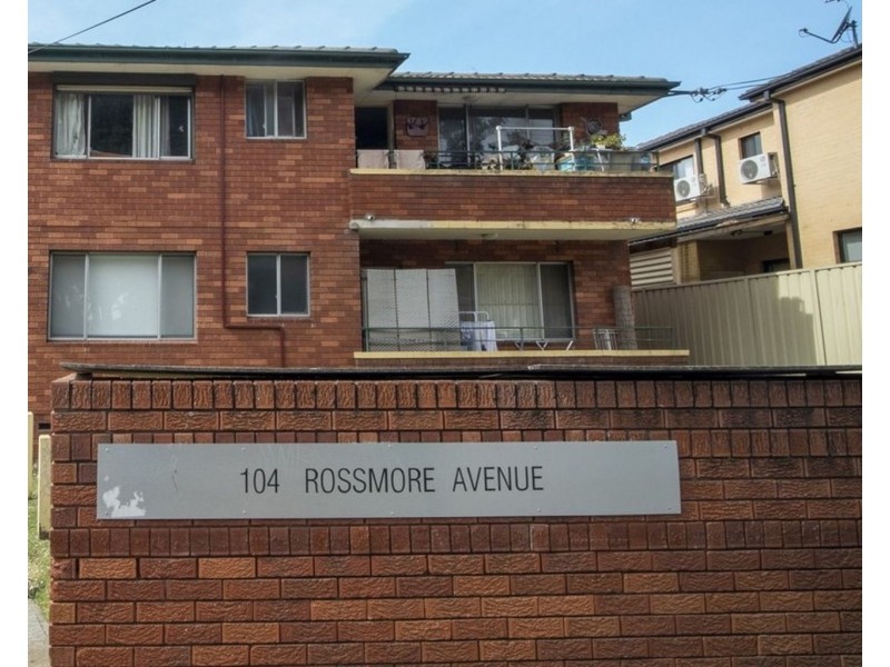 3/104 Rossmore Avenue, Punchbowl NSW 2196