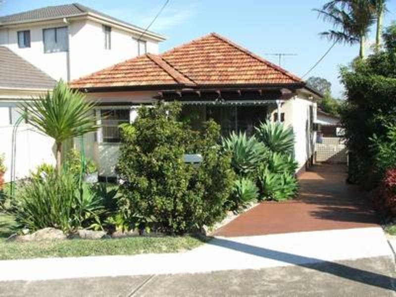 37 Bonds Road, Punchbowl NSW 2196