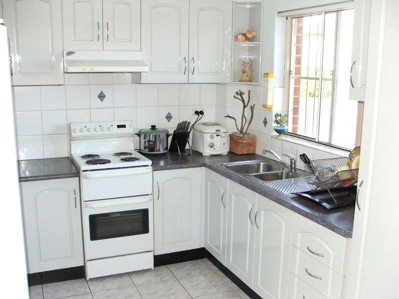 /13 Pratten Lane, Punchbowl NSW 2196