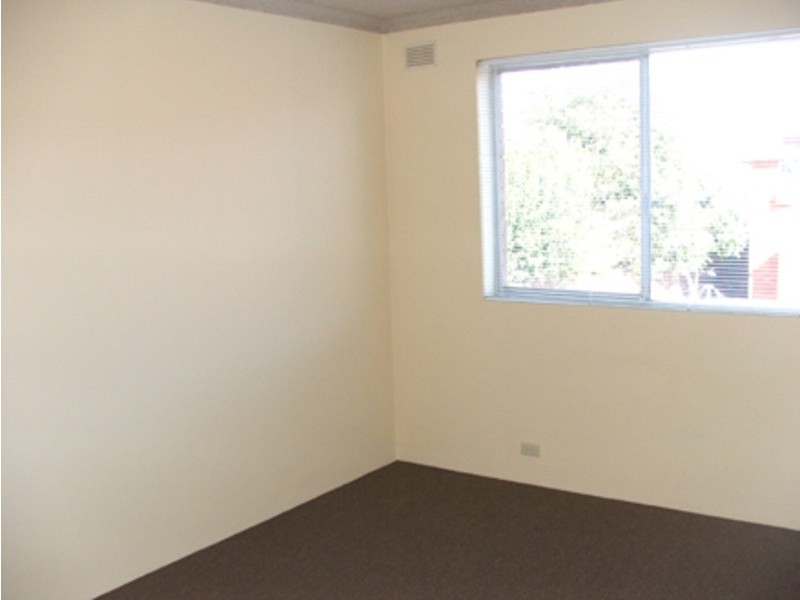 4/41 Matthews Street, Punchbowl NSW 2196